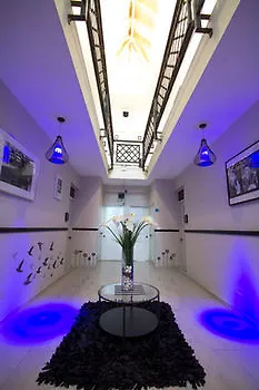Savoy Hotel Boutique סנטו דומינגו 3*,